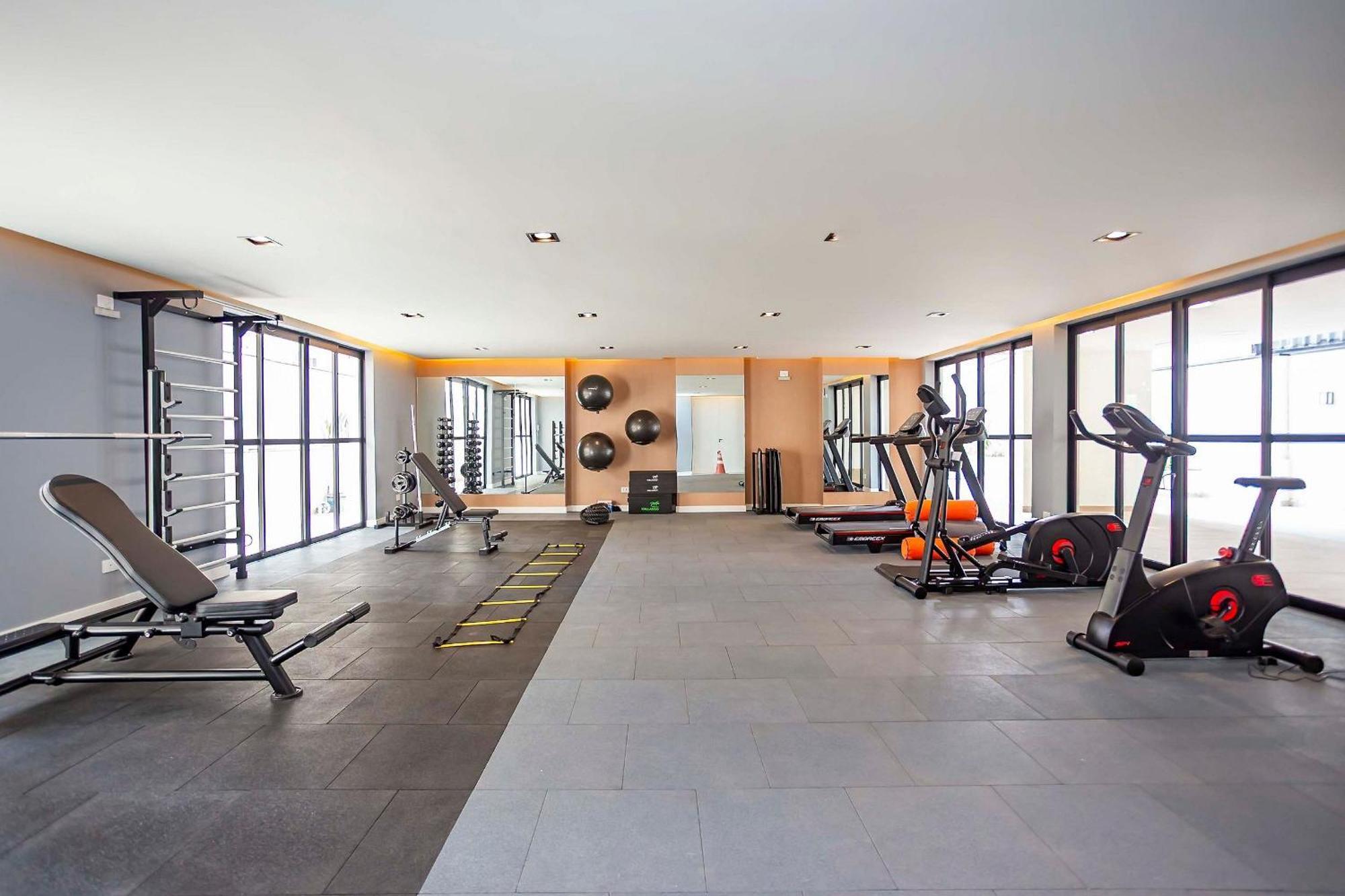 Apartamento Completo Perto De Tudo! - Destino Cwb 710
